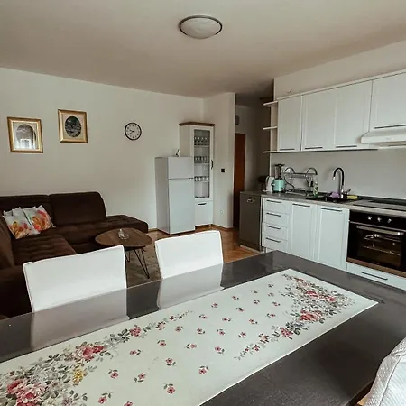 Jelena Apartamento